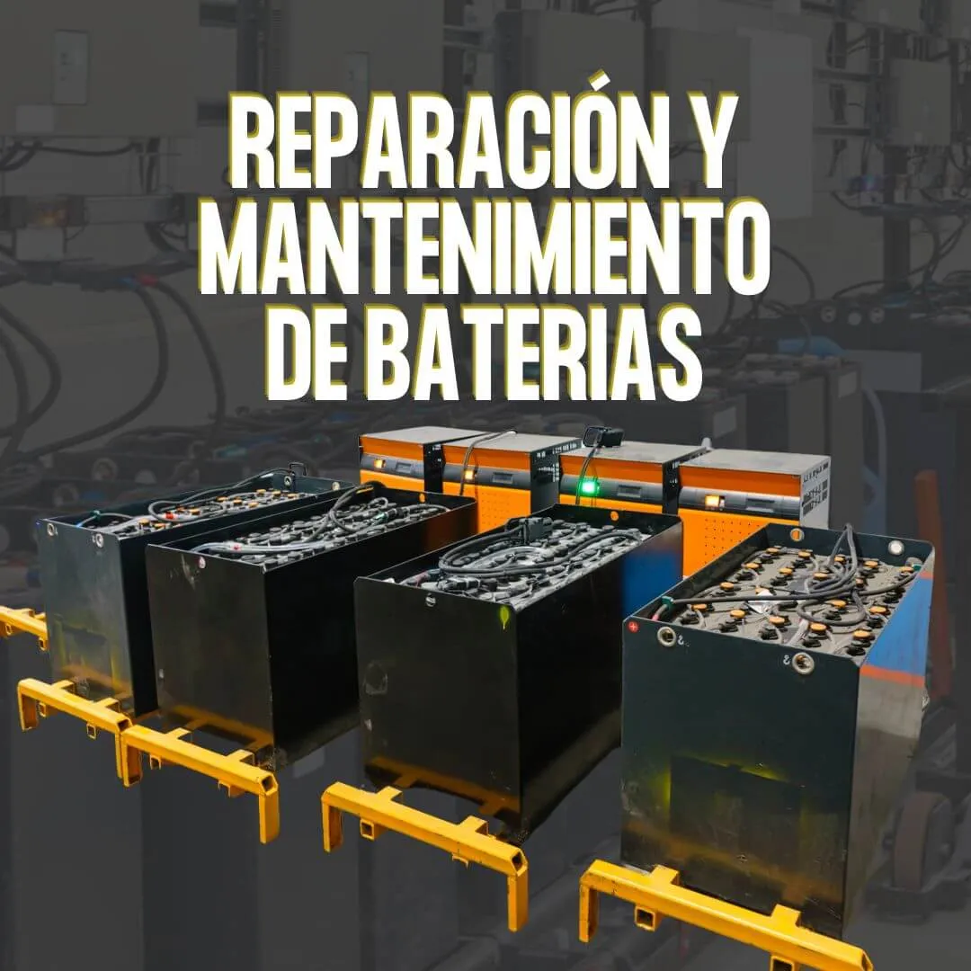Reparación y mantenimiento de baterías para montacargas en taller.
